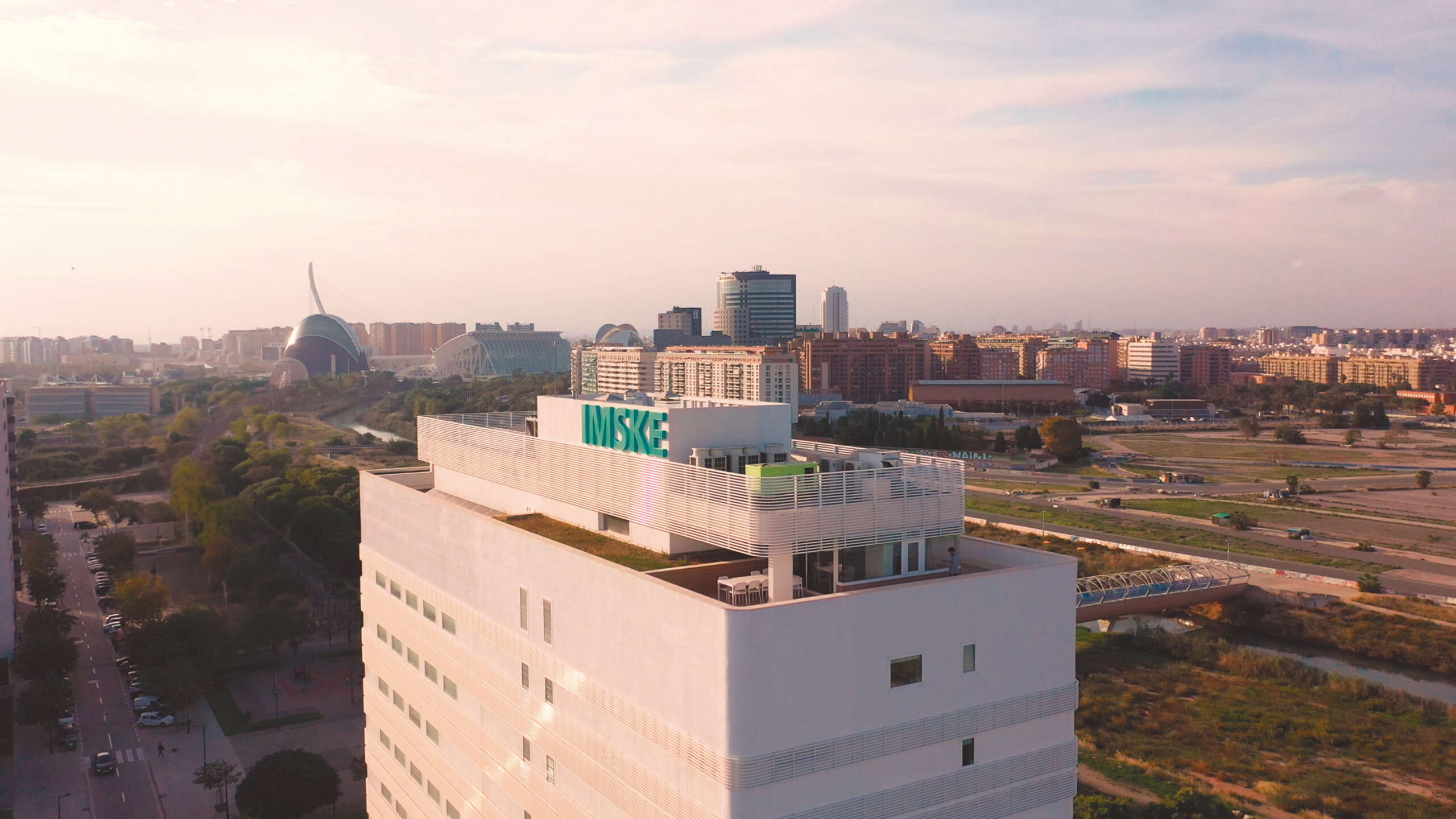 Exterior Hospital IMSKE